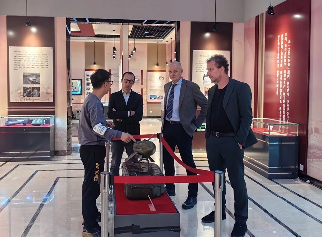 Delegation from Italy's Politecnico di Torino visits BIT