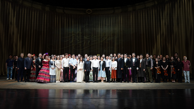 Beijing Institute of Technology hosts La Traviata