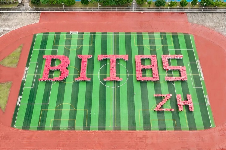 1758008484862097761.jpg 640.jpg