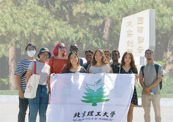 1699325273697003066.png 1698743596910028029.png